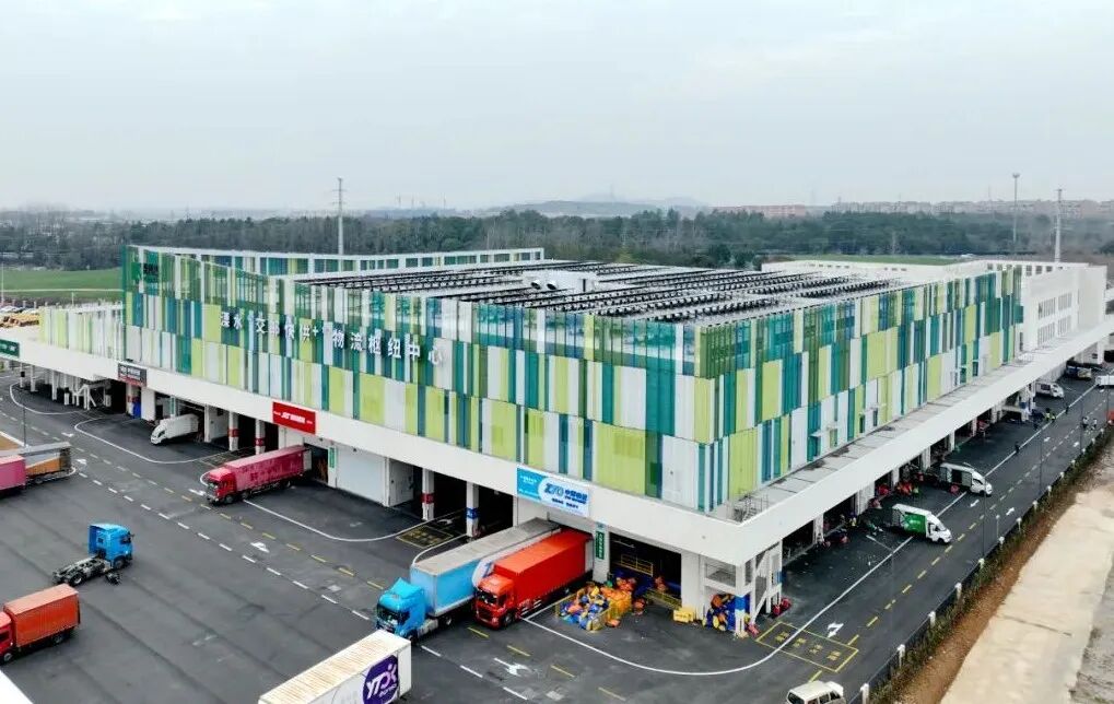 六大快递公司进驻！探访溧水最大物流基...